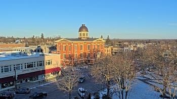 Weather camera view of City of Woodstock.