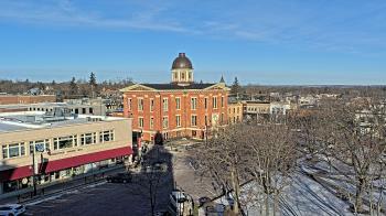 Weather camera view of City of Woodstock.