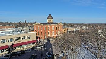 Weather camera view of City of Woodstock.