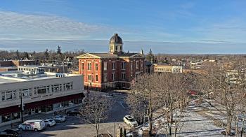 Weather camera view of City of Woodstock.