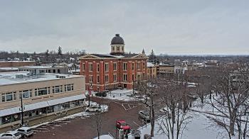 Weather camera view of City of Woodstock.