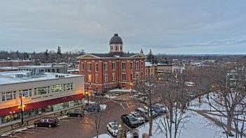 Weather camera view of City of Woodstock.
