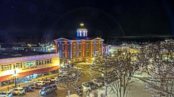 Weather camera view of City of Woodstock.