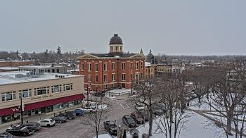Weather camera view of City of Woodstock.