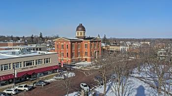 Weather camera view of City of Woodstock.