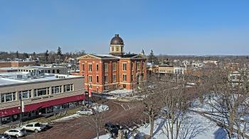 Weather camera view of City of Woodstock.