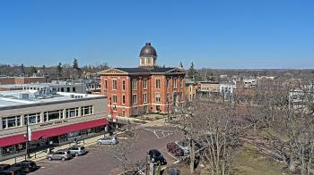 Weather camera view of City of Woodstock.