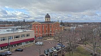 Weather camera view of City of Woodstock.