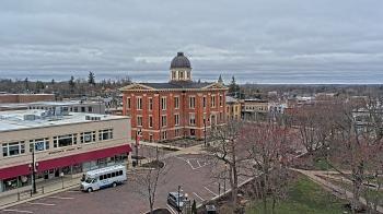 Weather camera view of City of Woodstock.