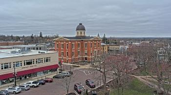 Weather camera view of City of Woodstock.