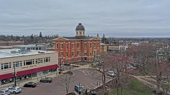 Weather camera view of City of Woodstock.