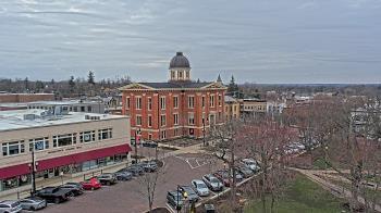 Weather camera view of City of Woodstock.