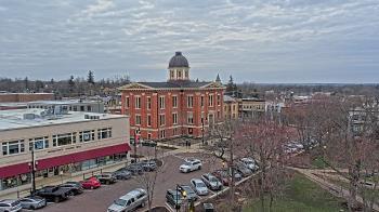 Weather camera view of City of Woodstock.