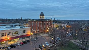 Weather camera view of City of Woodstock.