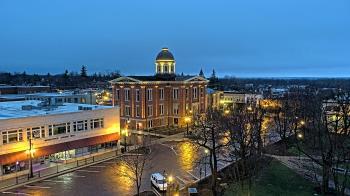 Weather camera view of City of Woodstock.