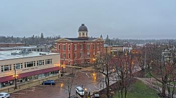 Weather camera view of City of Woodstock.