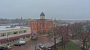 Weather camera view of City of Woodstock.