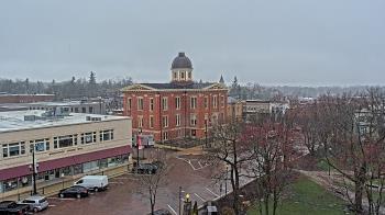 Weather camera view of City of Woodstock.