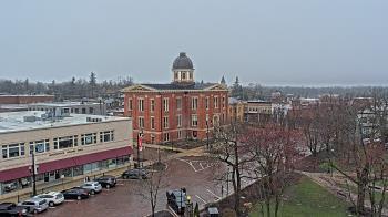 Weather camera view of City of Woodstock.