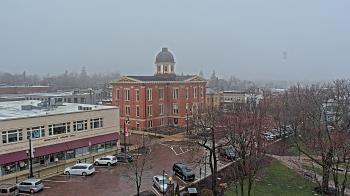 Weather camera view of City of Woodstock.