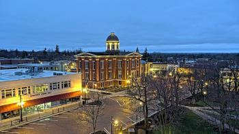 Weather camera view of City of Woodstock.