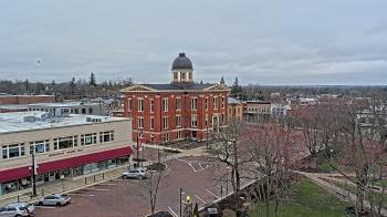 Weather camera view of City of Woodstock.