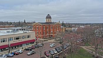 Weather camera view of City of Woodstock.