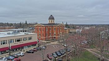 Weather camera view of City of Woodstock.