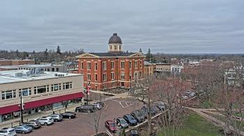 Weather camera view of City of Woodstock.