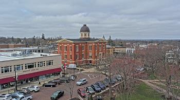 Weather camera view of City of Woodstock.