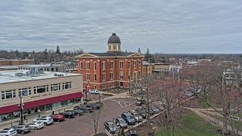 Weather camera view of City of Woodstock.