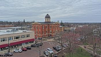 Weather camera view of City of Woodstock.