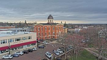 Weather camera view of City of Woodstock.