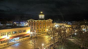 Weather camera view of City of Woodstock.