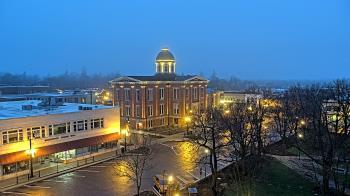 Weather camera view of City of Woodstock.