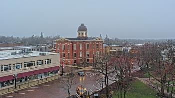 Weather camera view of City of Woodstock.