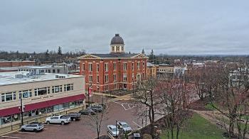 Weather camera view of City of Woodstock.