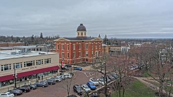 Weather camera view of City of Woodstock.
