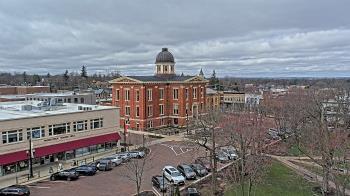 Weather camera view of City of Woodstock.