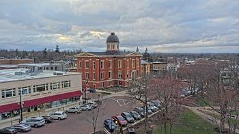 Weather camera view of City of Woodstock.