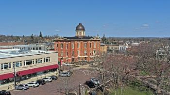 Weather camera view of City of Woodstock.