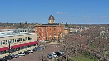 Weather camera view of City of Woodstock.