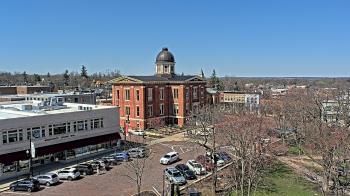 Weather camera view of City of Woodstock.