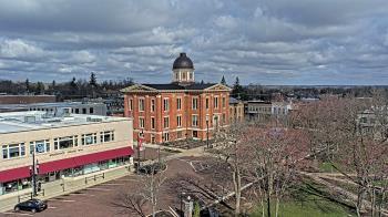 Weather camera view of City of Woodstock.