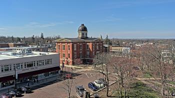 Weather camera view of City of Woodstock.