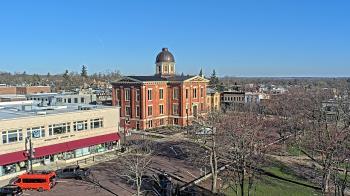 Weather camera view of City of Woodstock.