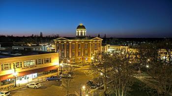 Weather camera view of City of Woodstock.