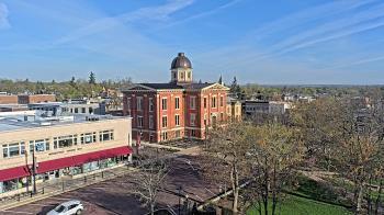 Weather camera view of City of Woodstock.