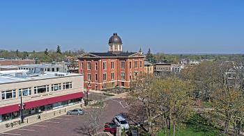 Weather camera view of City of Woodstock.