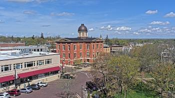 Weather camera view of City of Woodstock.